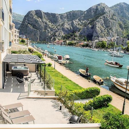 Luxury Apartment With Hot Tub Omiš Εξωτερικό φωτογραφία
