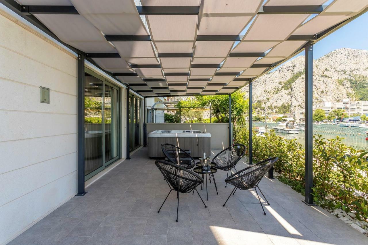 Luxury Apartment With Hot Tub Omiš Εξωτερικό φωτογραφία
