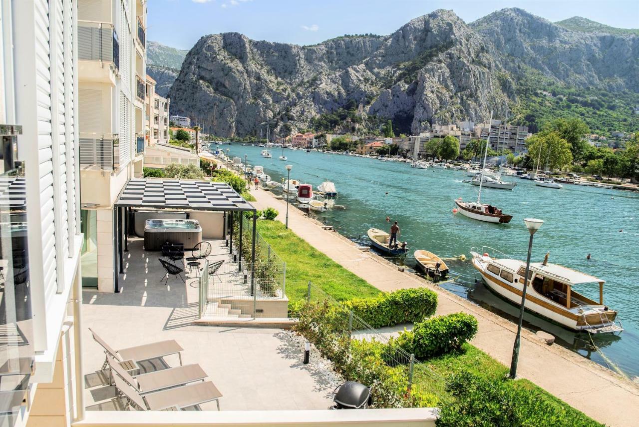 Luxury Apartment With Hot Tub Omiš Εξωτερικό φωτογραφία